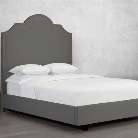 Alternative view of R184 Bed
