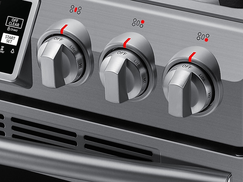 NX58H9500WS Samsung Stove - Image 4