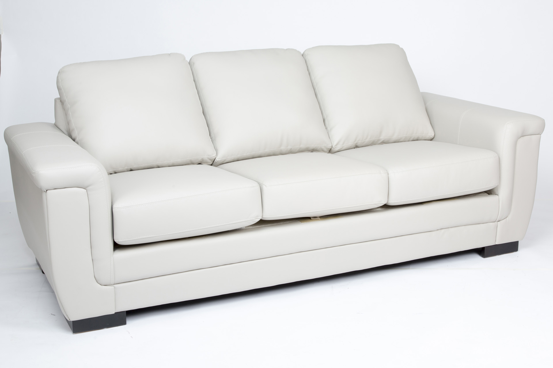6100 Sofa White