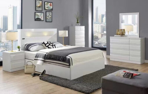 8pc Eyes Bedroom Set