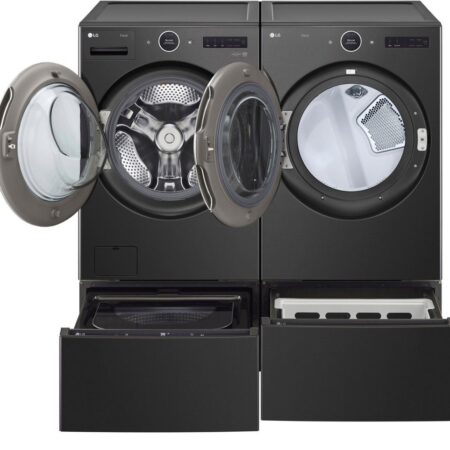 Alternative view of LG WM6700HBA & DLEX6700B Washer Dryer