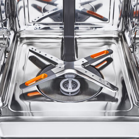 Alternative view of LG 24" 44dB Built-In Dishwasher with Third Rack