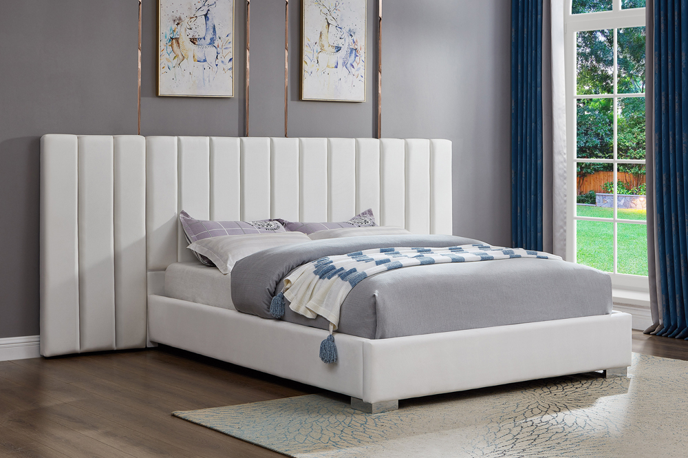 T2379 King Bed - Image 3