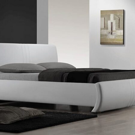 Alternative view of R183 Bed