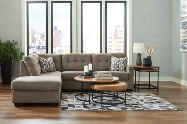 Alternative view of Mahoney 2-Piece Sectional Chocolate