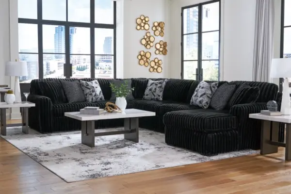 Alternative view of Midnight-Madness 4-Piece Sectional Onyx