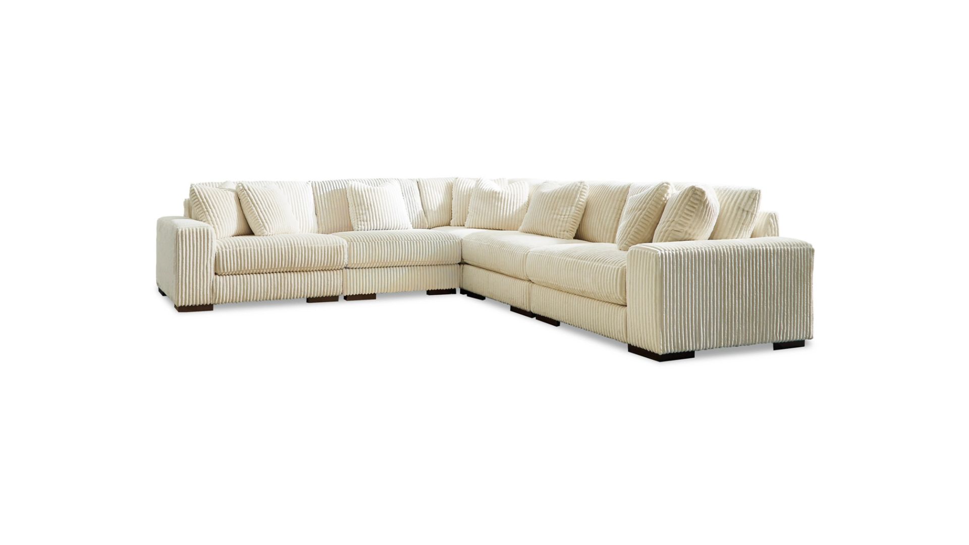 Lindyn Sectional