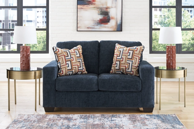 Aviemore Sofa - Image 12