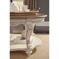 Realyn Oval Cocktail Table - Image 6