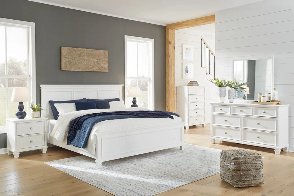 Fortman Queen Panel Bedroom Set - Image 2
