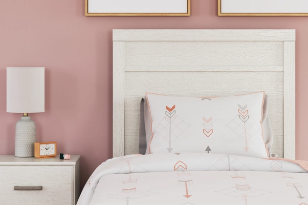 Stelsie Bedroom Set - Image 2